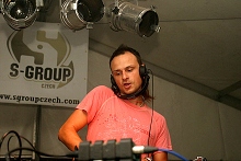 MÁCHÁČ 2007